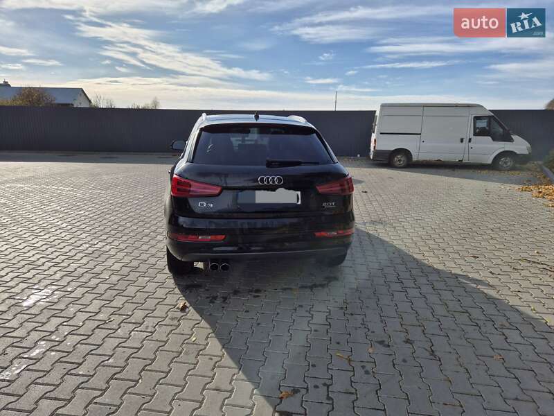 Внедорожник / Кроссовер Audi Q3 2017 в Теребовле