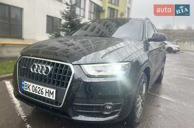 Внедорожник / Кроссовер Audi Q3 2012 в Ровно