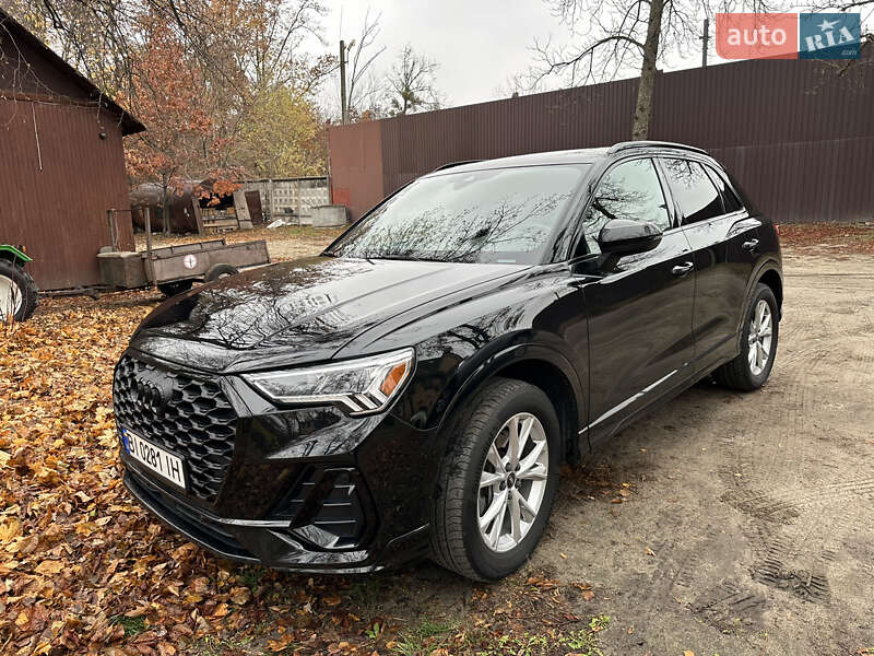 Audi Q3 2021