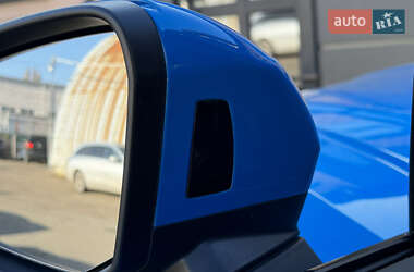 Позашляховик / Кросовер Audi Q3 2022 в 
