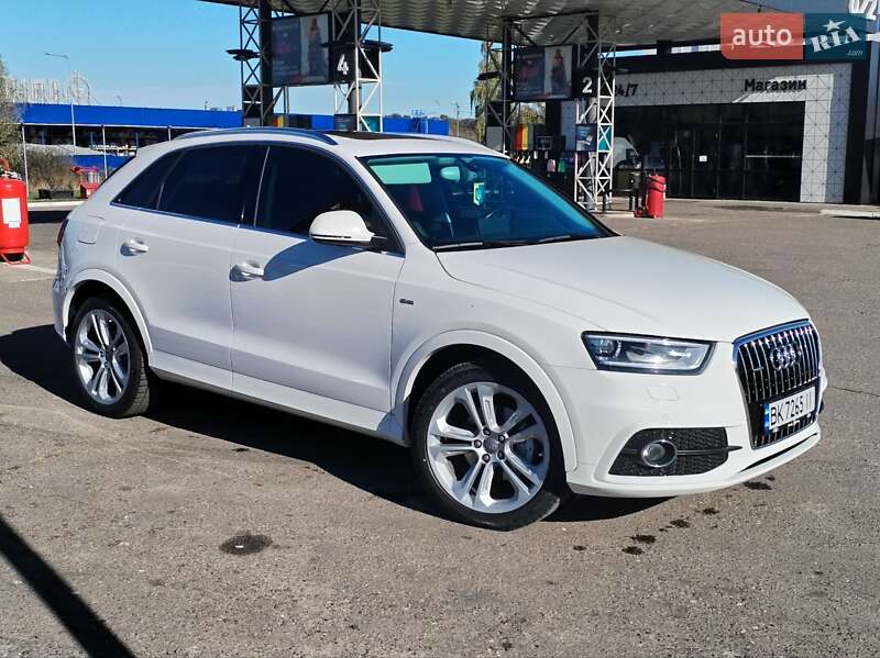 Позашляховик / Кросовер Audi Q3 2014 в Дубні