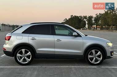 Позашляховик / Кросовер Audi Q3 2014 в Києві