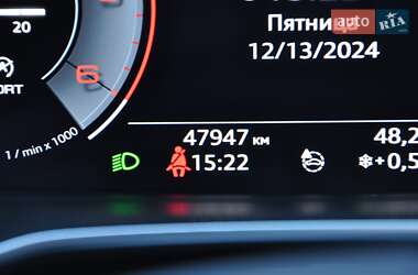 Внедорожник / Кроссовер Audi Q3 2020 в 