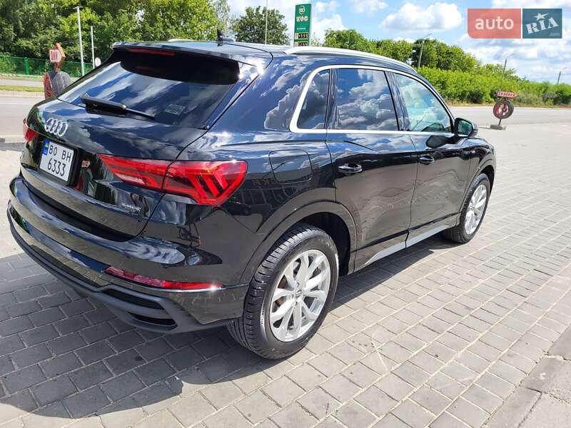 Внедорожник / Кроссовер Audi Q3 2020 в Теребовле