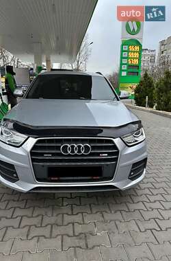 Позашляховик / Кросовер Audi Q3 2017 в Одесі