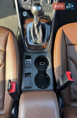 Внедорожник / Кроссовер Audi Q3 2015 в 