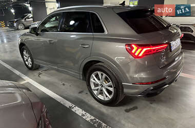 Позашляховик / Кросовер Audi Q3 2020 в Миколаєві