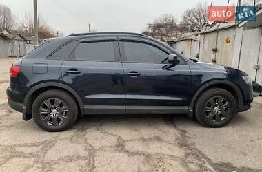 Внедорожник / Кроссовер Audi Q3 2013 в Черкассах