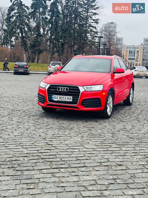 Внедорожник / Кроссовер Audi Q3 2018 в Харькове