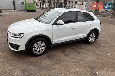 Внедорожник / Кроссовер Audi Q3 2012 в Харькове