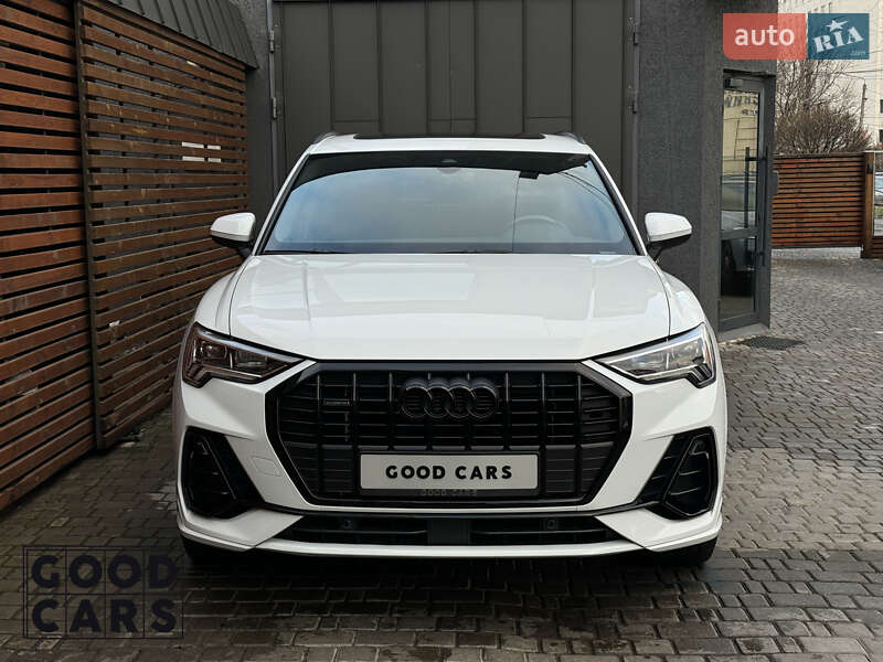 Позашляховик / Кросовер Audi Q3 2021 в Одесі