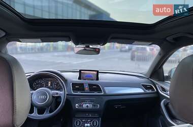 Внедорожник / Кроссовер Audi Q3 2016 в Киеве