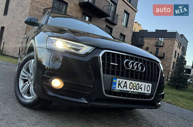 Внедорожник / Кроссовер Audi Q3 2012 в 