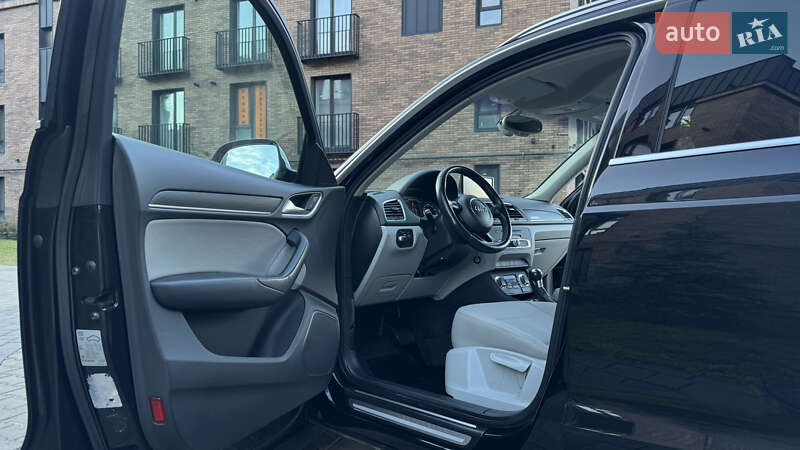 Внедорожник / Кроссовер Audi Q3 2012 в Ивано-Франковске