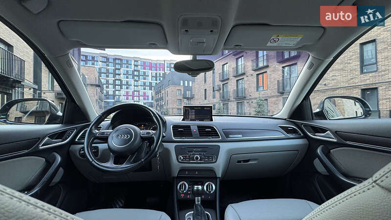 Внедорожник / Кроссовер Audi Q3 2012 в Ивано-Франковске