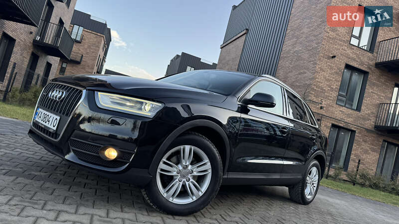 Внедорожник / Кроссовер Audi Q3 2012 в Ивано-Франковске