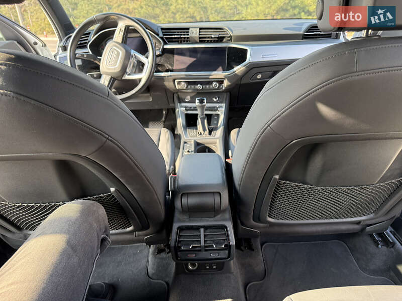 Внедорожник / Кроссовер Audi Q3 2020 в Одессе фото 11 Внедорожник / Кроссовер Audi Q3 2020 в Одессе