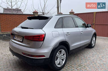 Позашляховик / Кросовер Audi Q3 2018 в 