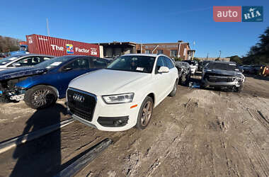 Позашляховик / Кросовер Audi Q3 2015 в Миргороді