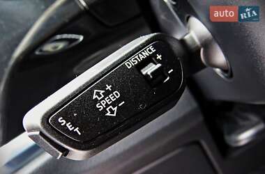 Внедорожник / Кроссовер Audi Q3 2022 в 