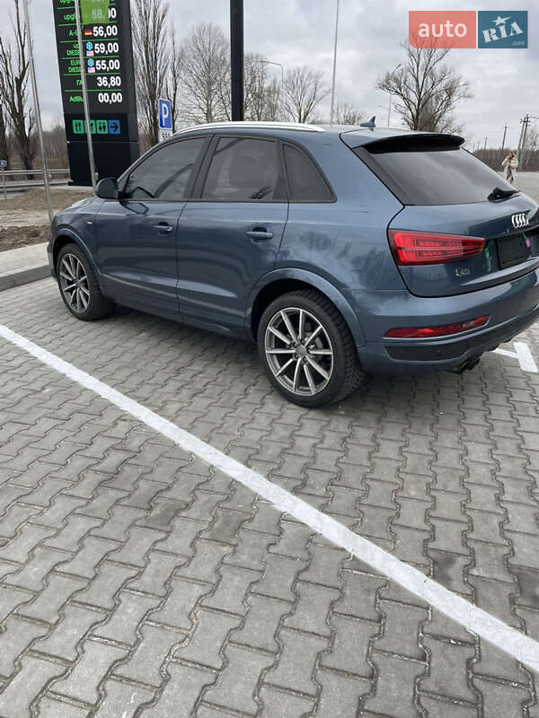 Позашляховик / Кросовер Audi Q3 2018 в Києві