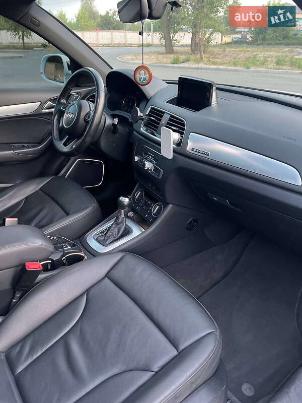 Внедорожник / Кроссовер Audi Q3 2015 в Киеве фото 16 Внедорожник / Кроссовер Audi Q3 2015 в Киеве