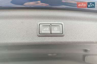 Внедорожник / Кроссовер Audi Q3 2024 в 