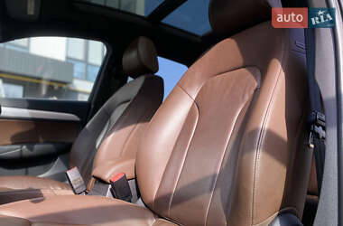 Внедорожник / Кроссовер Audi Q3 2014 в 