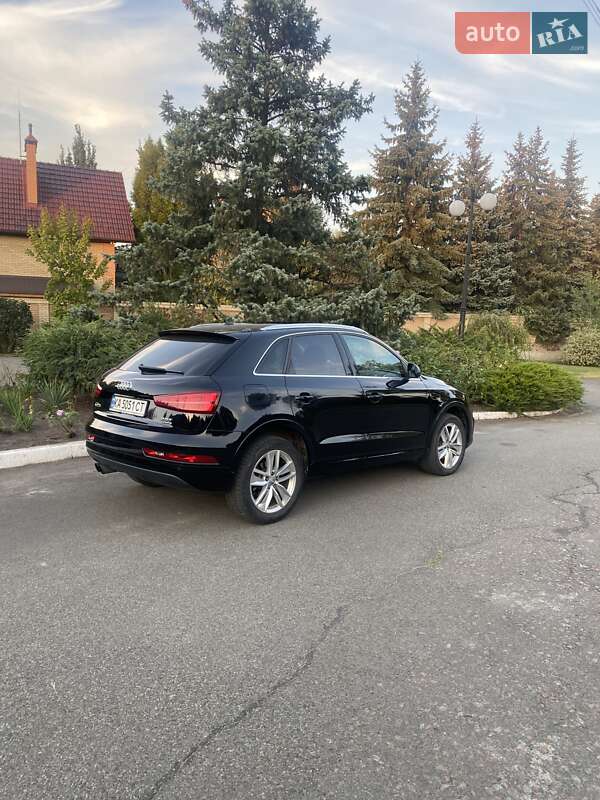 Позашляховик / Кросовер Audi Q3 2016 в Борисполі