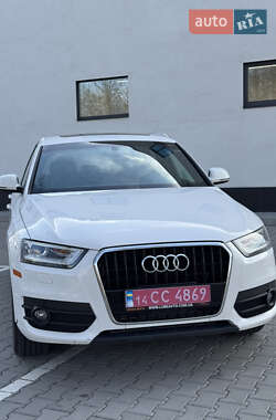 Внедорожник / Кроссовер Audi Q3 2014 в Хмельницком