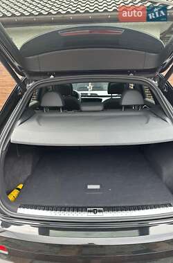 Внедорожник / Кроссовер Audi Q3 2021 в 