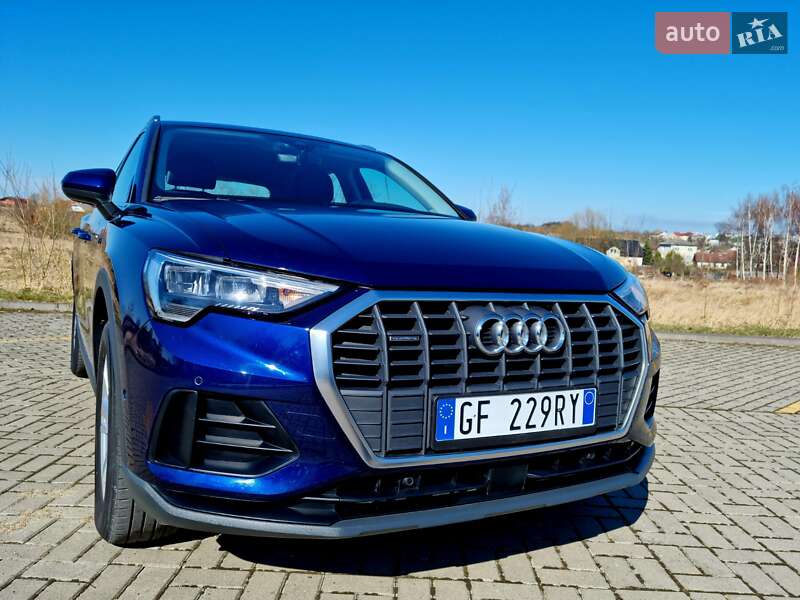 Внедорожник / Кроссовер Audi Q3 2021 в Трускавце