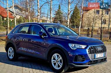 Внедорожник / Кроссовер Audi Q3 2021 в Трускавце