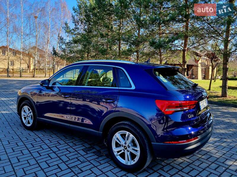 Внедорожник / Кроссовер Audi Q3 2021 в Трускавце
