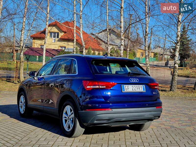 Внедорожник / Кроссовер Audi Q3 2021 в Трускавце