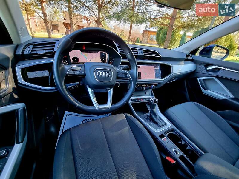 Внедорожник / Кроссовер Audi Q3 2021 в Трускавце