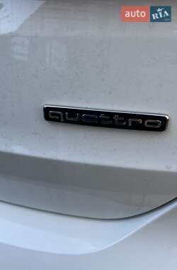 Внедорожник / Кроссовер Audi Q3 2021 в 