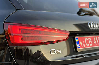 Внедорожник / Кроссовер Audi Q3 2015 в 