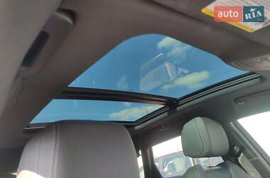 Внедорожник / Кроссовер Audi Q3 2022 в 