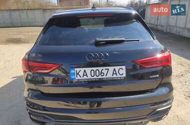 Внедорожник / Кроссовер Audi Q3 2022 в 