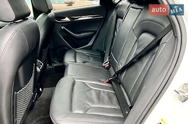 Внедорожник / Кроссовер Audi Q3 2015 в 
