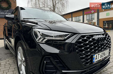 Внедорожник / Кроссовер Audi Q3 2019 в 