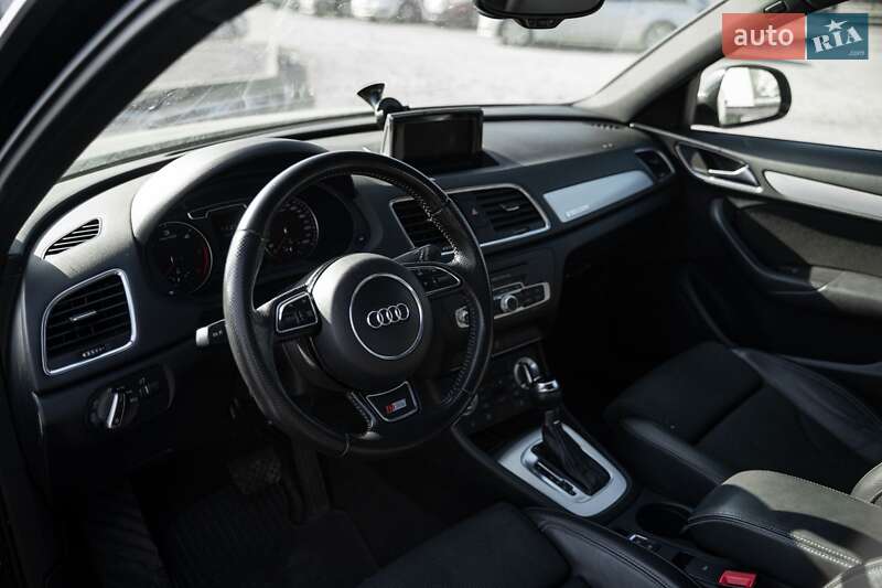 Внедорожник / Кроссовер Audi Q3 2012 в Львове