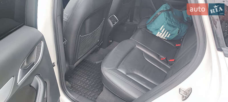 Внедорожник / Кроссовер Audi Q3 2017 в Каменец-Подольском