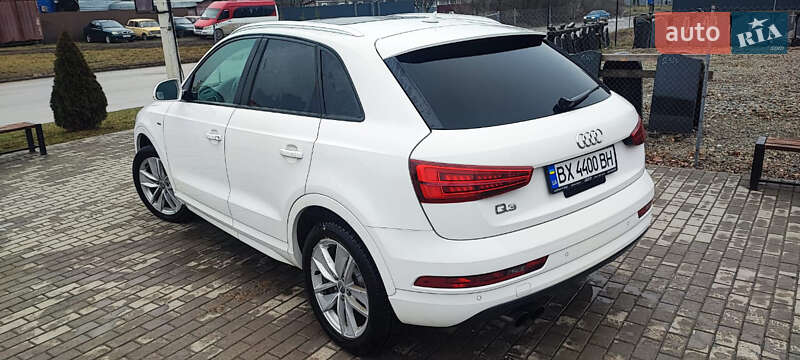 Внедорожник / Кроссовер Audi Q3 2017 в Каменец-Подольском