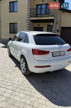 Внедорожник / Кроссовер Audi Q3 2013 в 