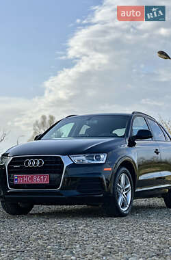 Позашляховик / Кросовер Audi Q3 2016 в 