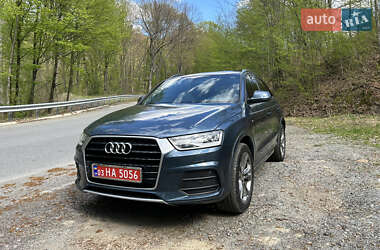 Позашляховик / Кросовер Audi Q3 2017 в 