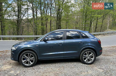 Позашляховик / Кросовер Audi Q3 2017 в 
