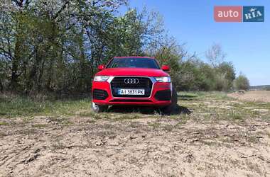 Внедорожник / Кроссовер Audi Q3 2017 в 